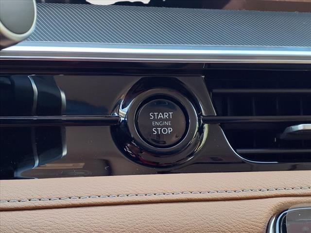 new 2025 INFINITI QX80 car, priced at $93,000