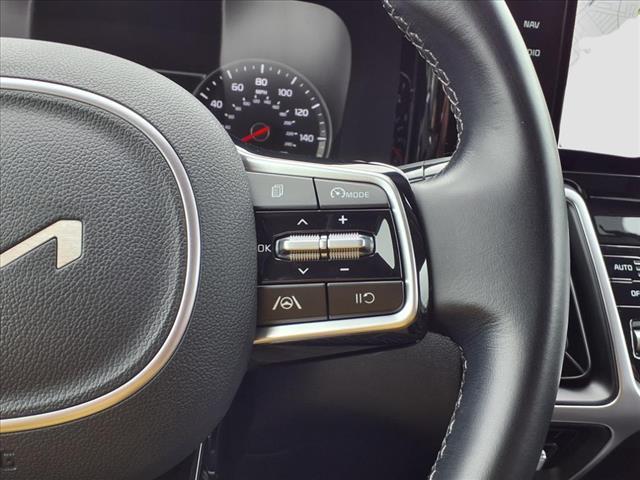 used 2022 Kia Sorento Hybrid car, priced at $28,500
