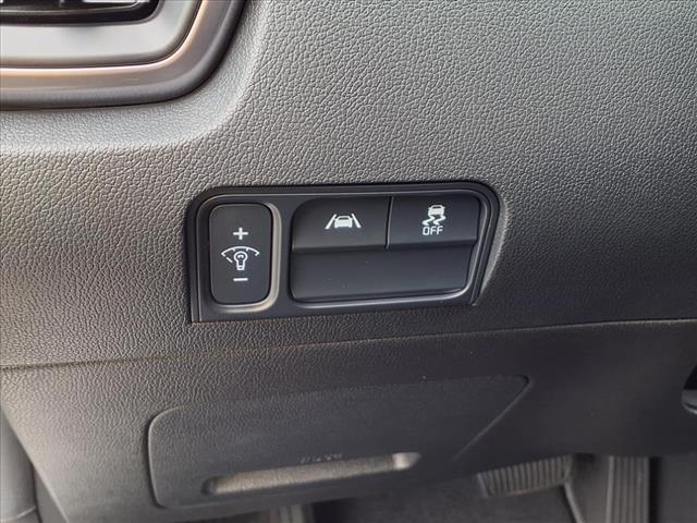 used 2022 Kia Sorento Hybrid car, priced at $28,500