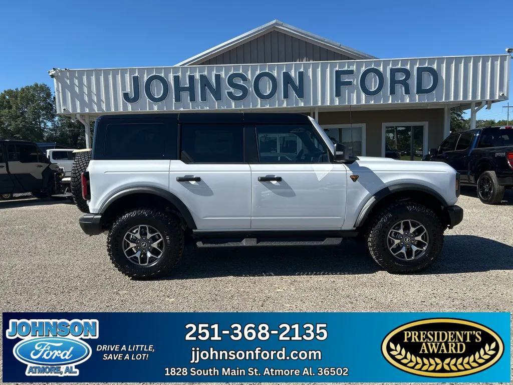 new 2025 Ford Bronco car, priced at $62,090