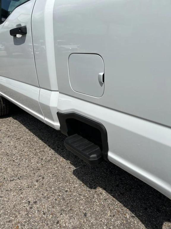 new 2025 Ford F-250 car, priced at $45,535