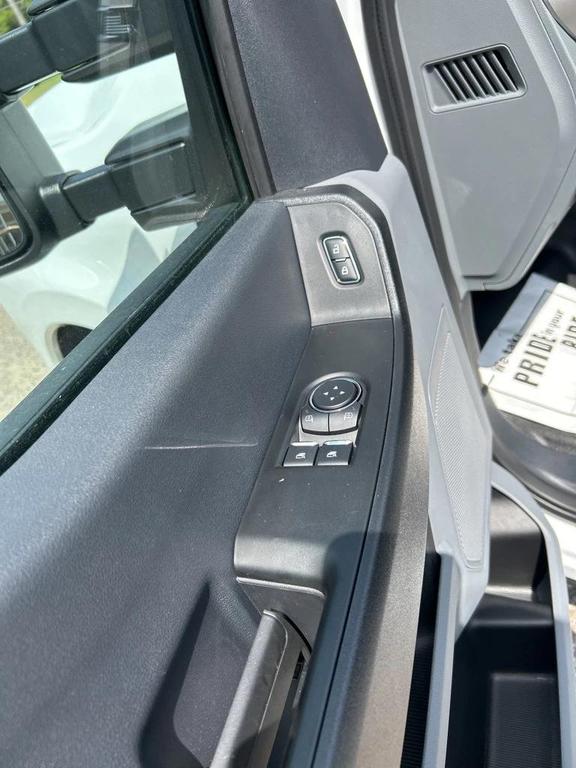new 2025 Ford F-250 car, priced at $45,535