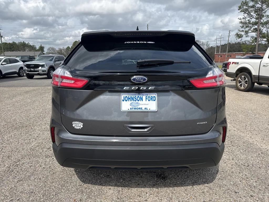 new 2024 Ford Edge car, priced at $40,060