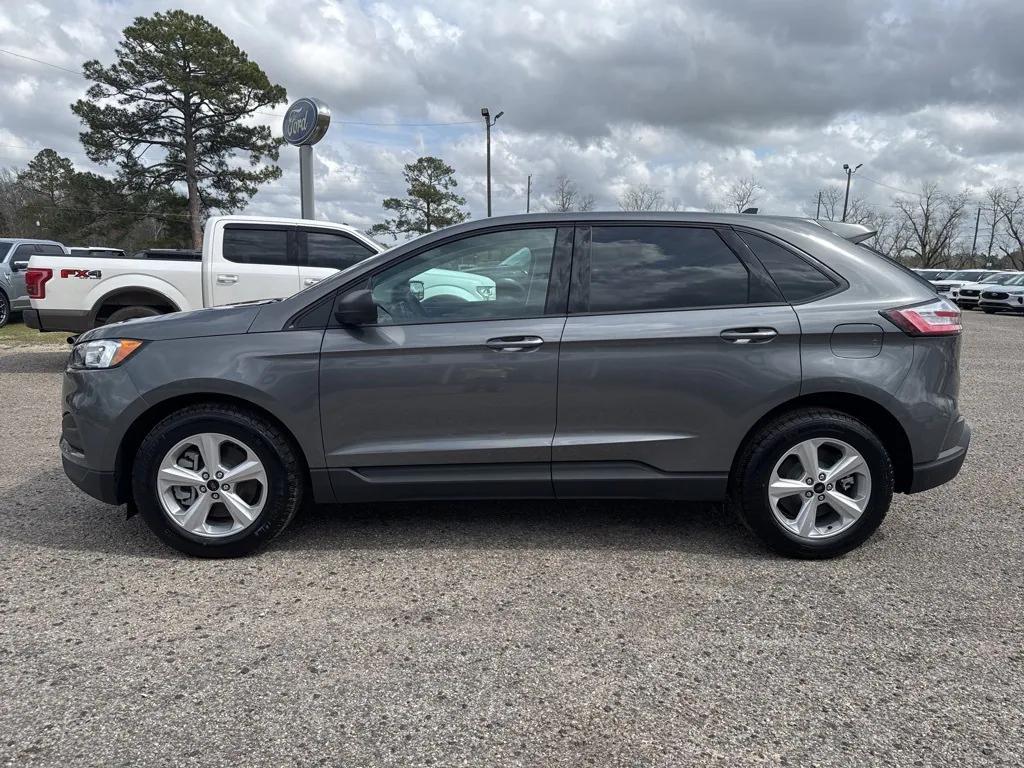 new 2024 Ford Edge car, priced at $40,060