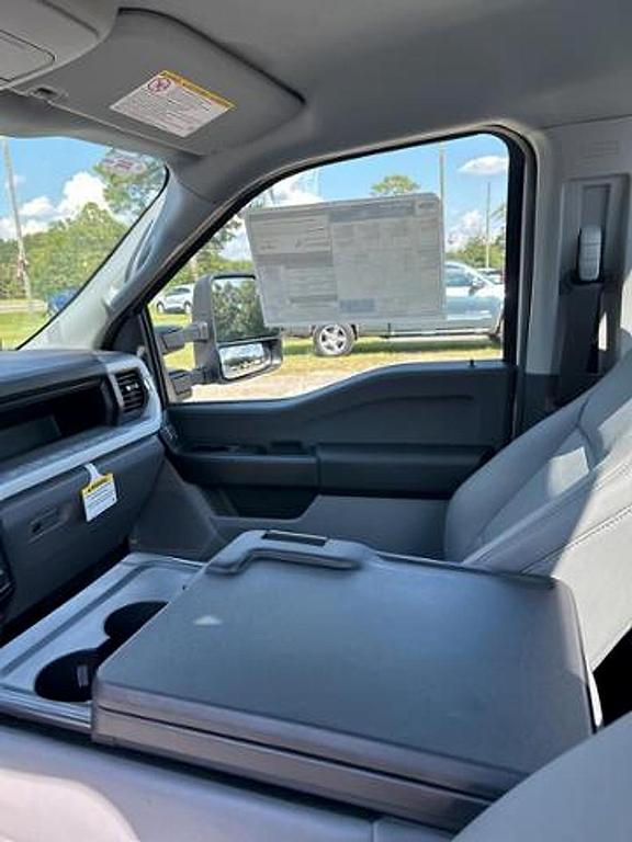 new 2025 Ford F-350 car, priced at $82,969