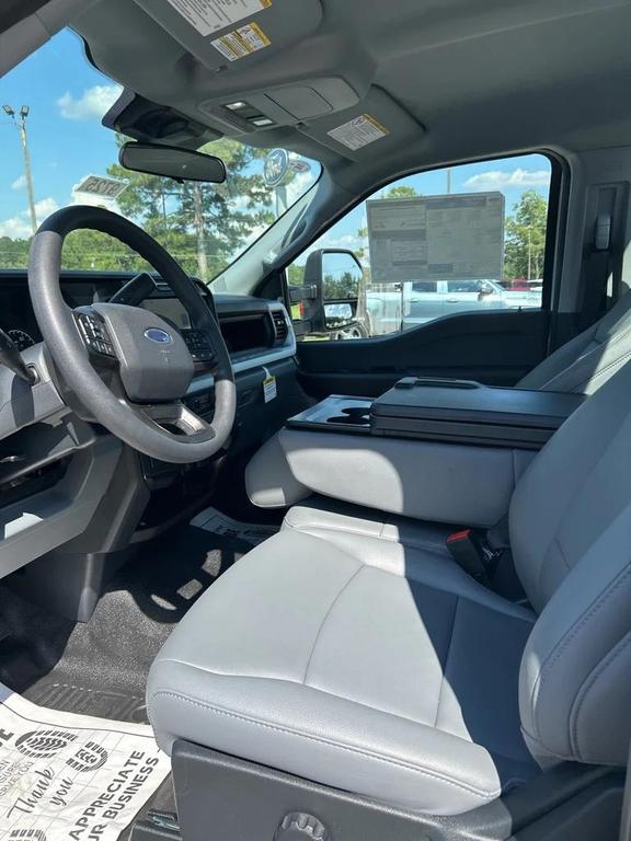 new 2025 Ford F-350 car, priced at $74,955