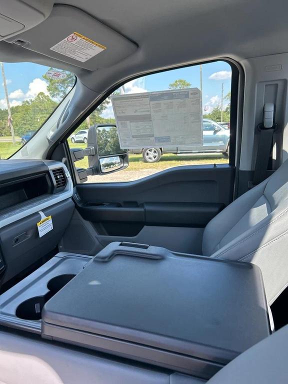 new 2025 Ford F-350 car, priced at $74,955
