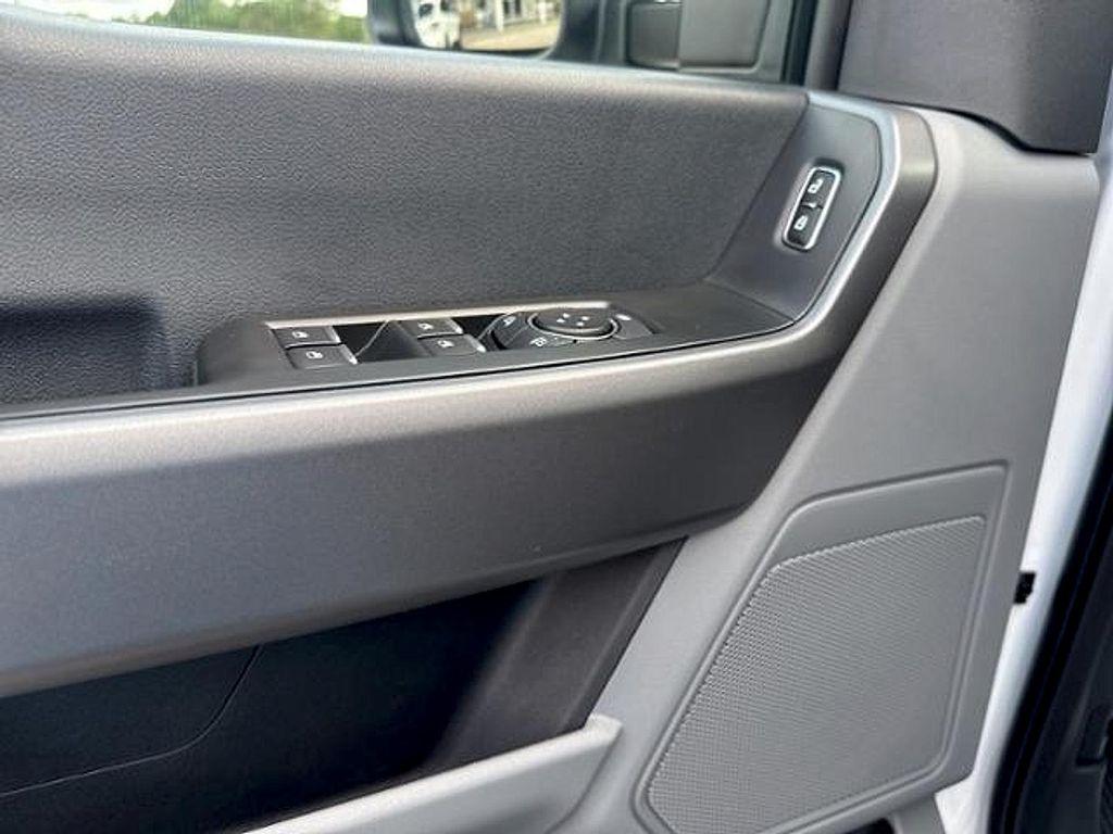 new 2025 Ford F-250 car, priced at $65,969