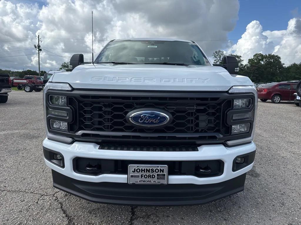 new 2025 Ford F-250 car, priced at $62,090