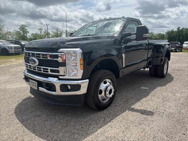new 2025 Ford F-350 car, priced at $60,040