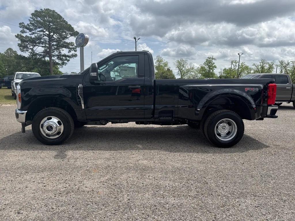 new 2025 Ford F-350 car, priced at $59,040