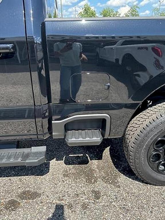 new 2025 Ford F-250 car, priced at $76,671