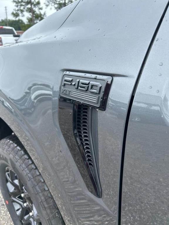 new 2025 Ford F-150 car, priced at $62,100