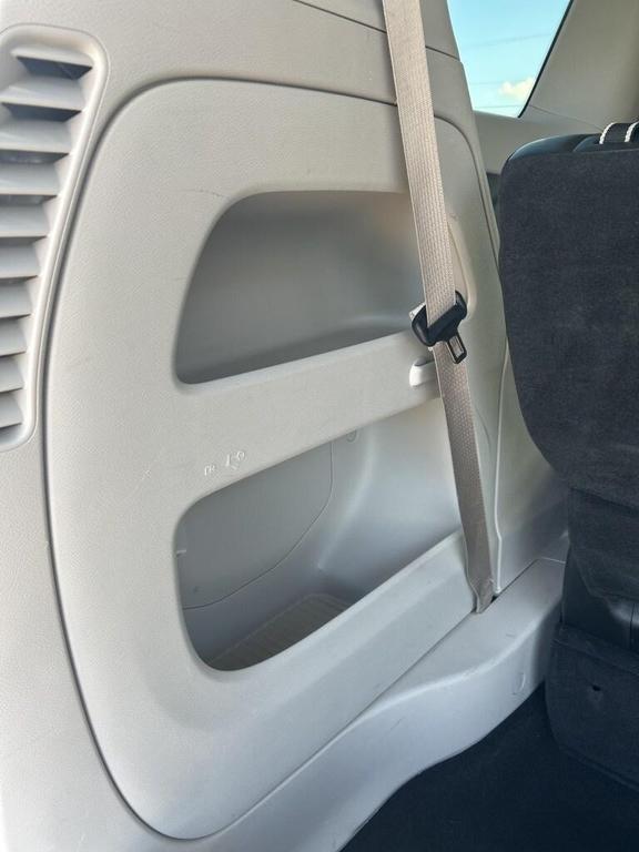 used 2023 Chrysler Pacifica car, priced at $24,725