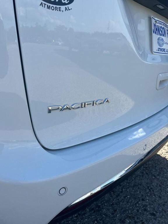 used 2023 Chrysler Pacifica car, priced at $24,725