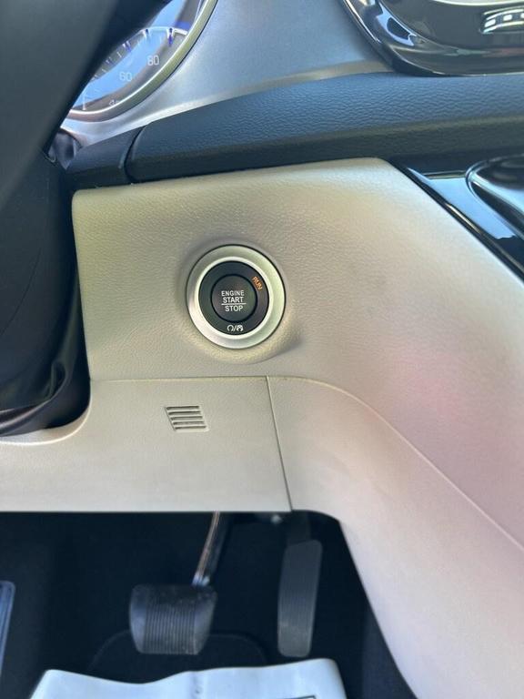 used 2023 Chrysler Pacifica car, priced at $24,725