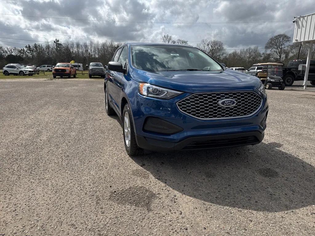 new 2024 Ford Edge car, priced at $40,060