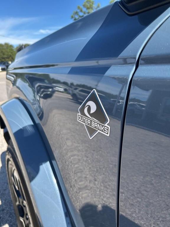 new 2025 Ford Bronco car, priced at $52,025