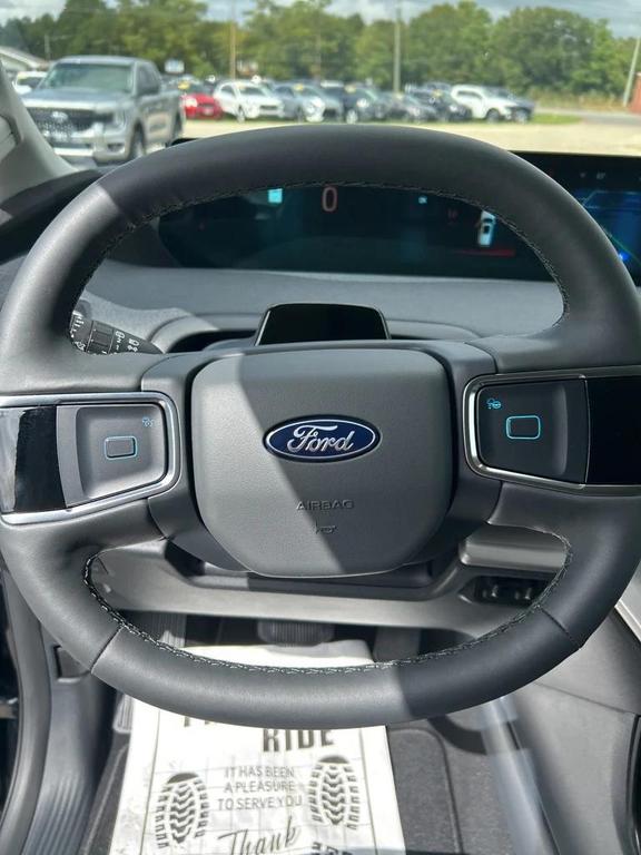 new 2025 Ford Expedition car, priced at $69,225
