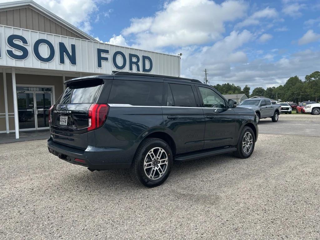 new 2025 Ford Expedition car, priced at $69,225