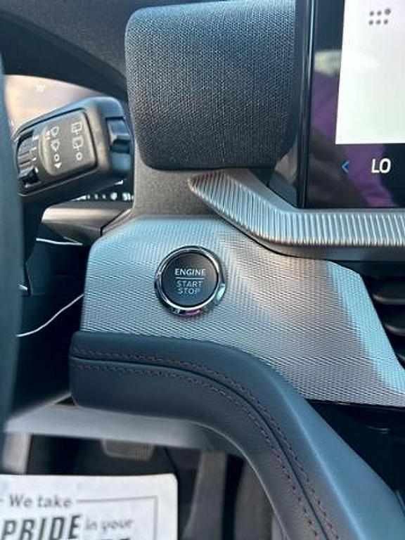 new 2026 Ford Explorer car, priced at $39,905