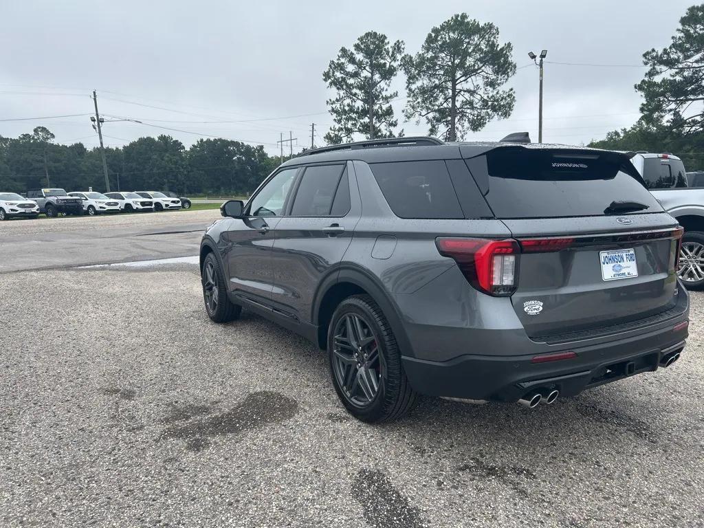 new 2025 Ford Explorer car, priced at $63,635