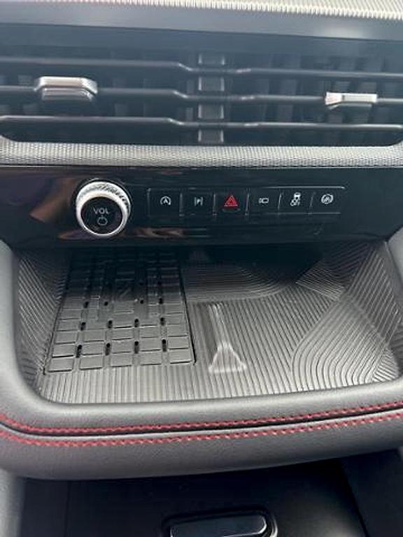 new 2025 Ford Explorer car, priced at $63,005