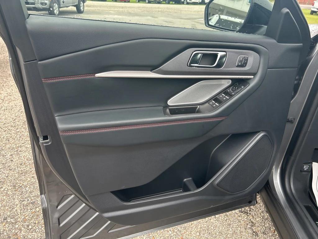 new 2025 Ford Explorer car, priced at $63,635