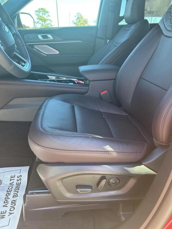 new 2025 Ford Explorer car, priced at $63,415
