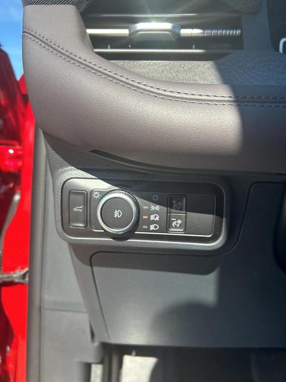 new 2025 Ford Explorer car, priced at $63,415