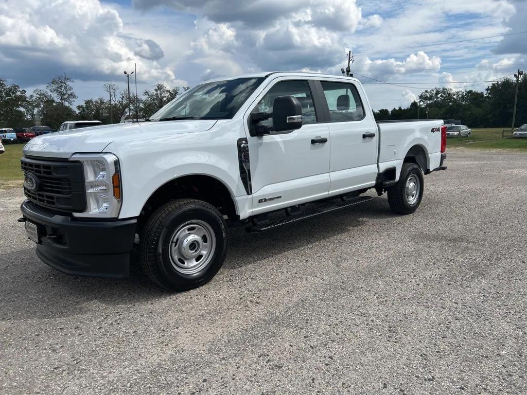 new 2025 Ford F-250 car, priced at $65,415