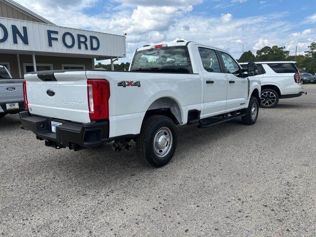 new 2025 Ford F-250 car, priced at $65,415