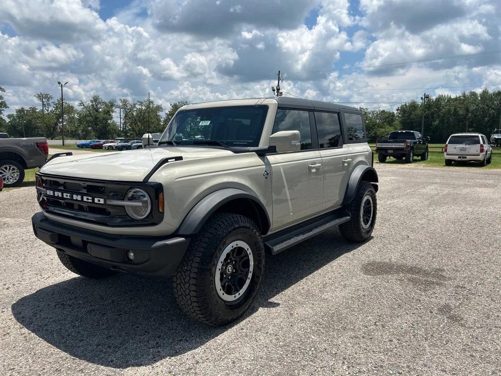new 2025 Ford Bronco car, priced at $64,250