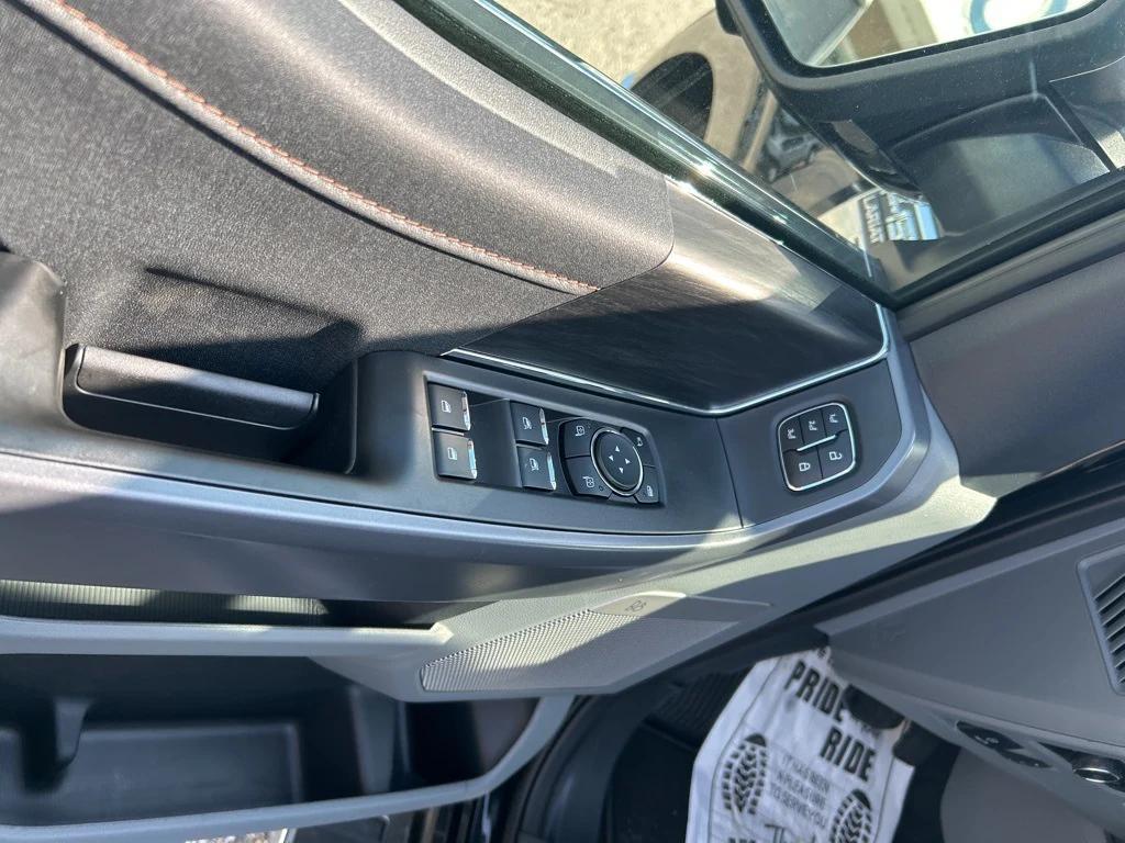 new 2025 Ford F-150 car, priced at $72,260