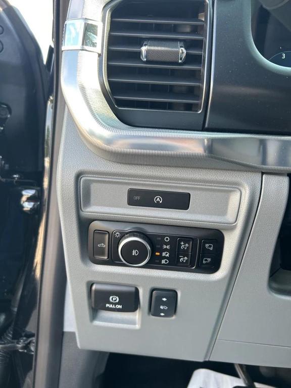 new 2025 Ford F-150 car, priced at $72,260