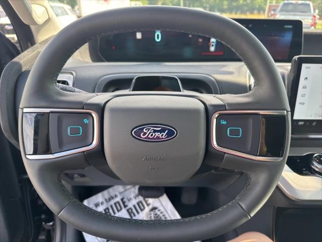 new 2025 Ford Expedition car, priced at $68,210