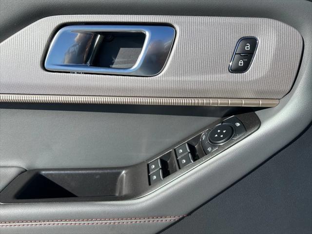 new 2025 Ford Explorer car, priced at $42,476