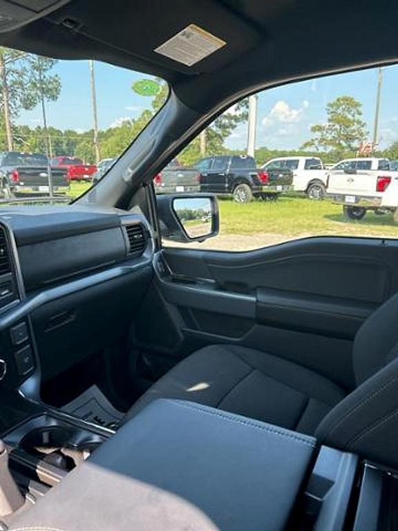 new 2025 Ford F-150 car, priced at $61,696