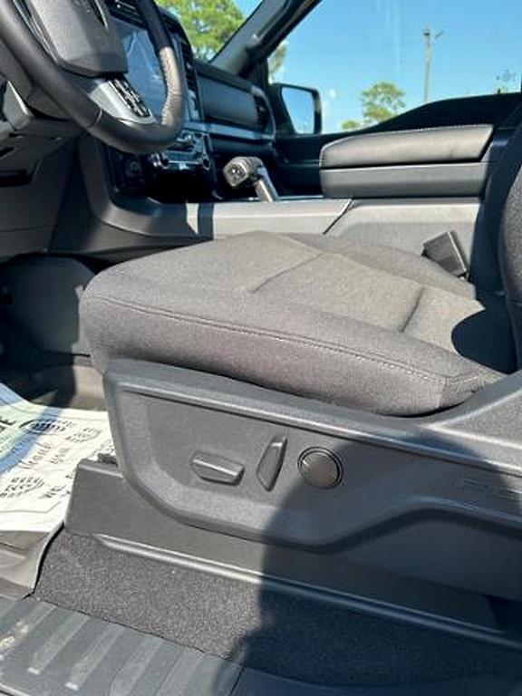 new 2025 Ford F-150 car, priced at $61,696