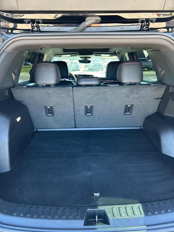 used 2025 Chevrolet Equinox car, priced at $34,125