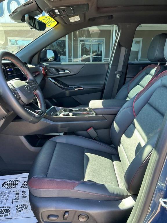 used 2025 Chevrolet Equinox car, priced at $34,125