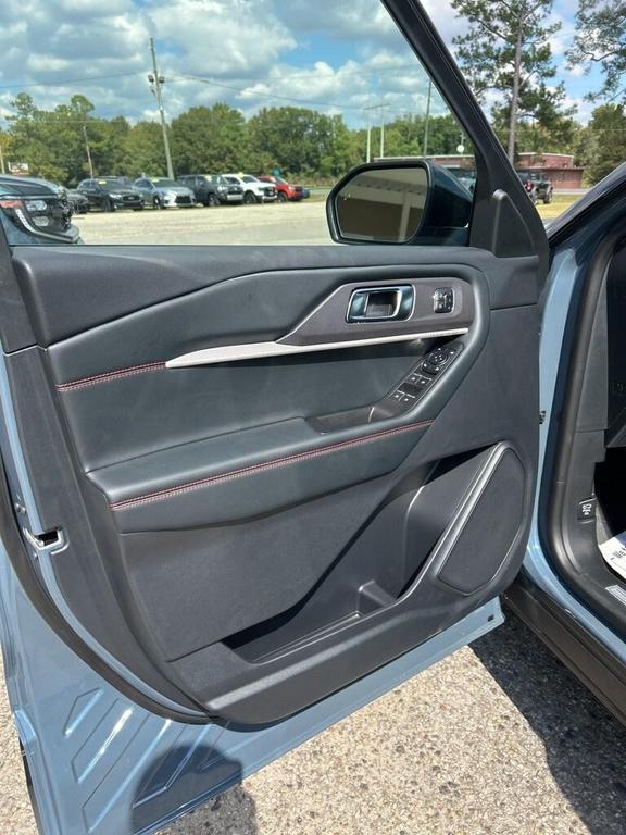 new 2025 Ford Explorer car, priced at $53,650