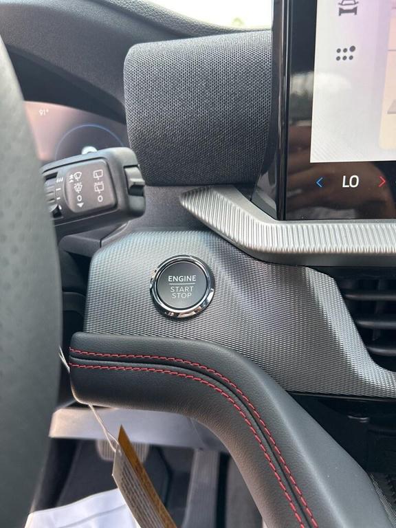 new 2025 Ford Explorer car, priced at $53,650