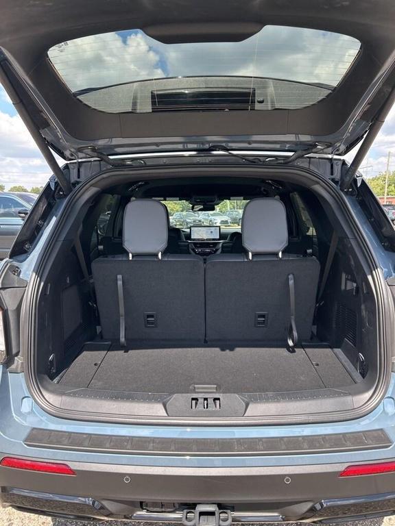 new 2025 Ford Explorer car, priced at $53,650
