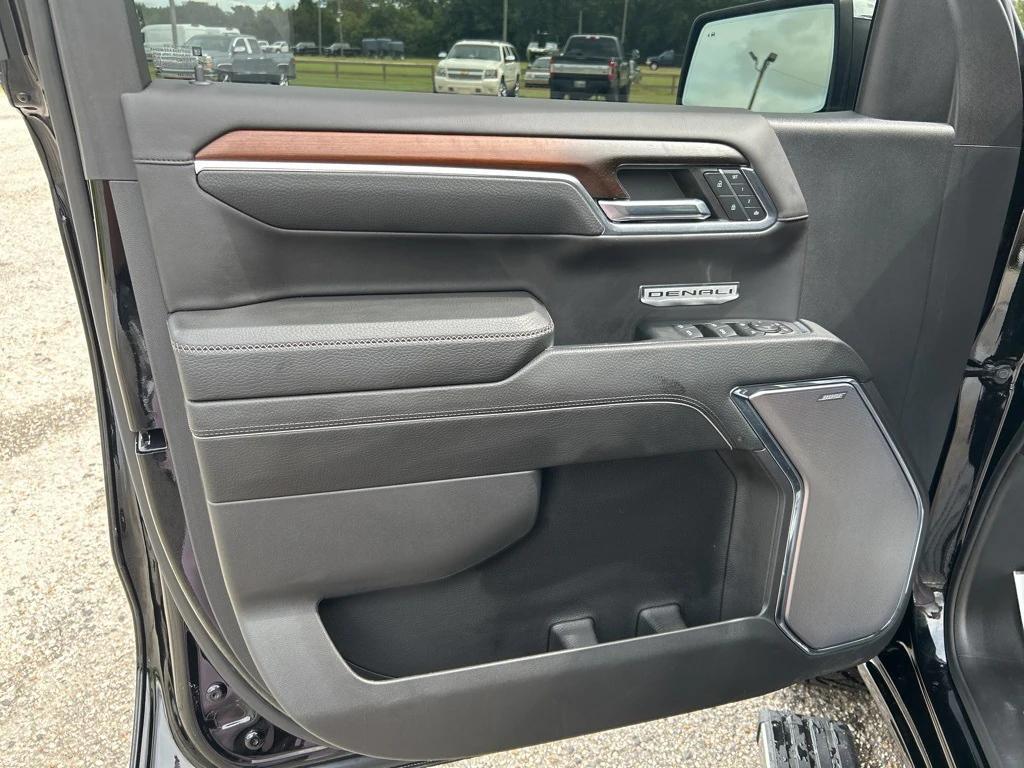 used 2024 GMC Sierra 1500 car, priced at $64,258
