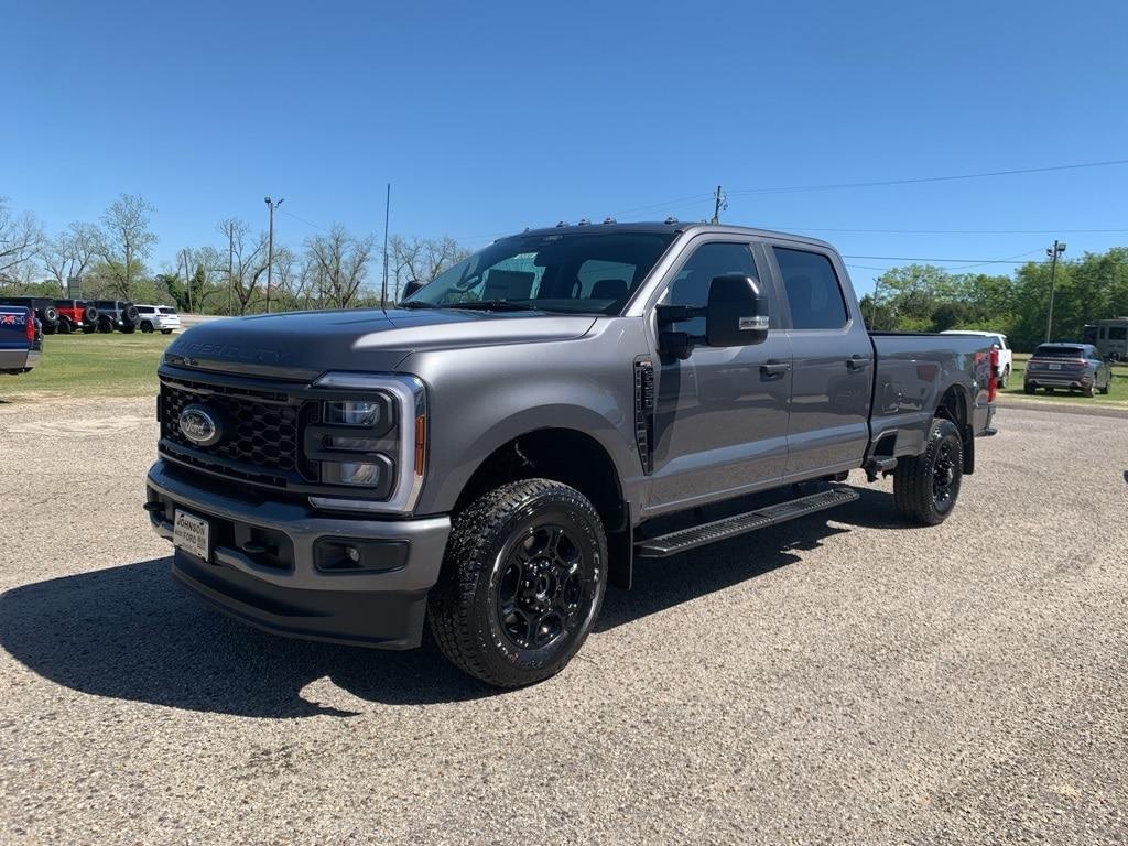 new 2024 Ford F-350 car, priced at $56,588