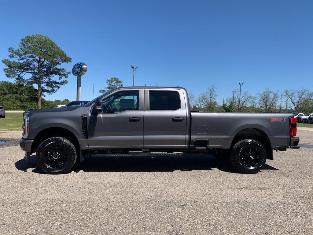 new 2024 Ford F-350 car, priced at $56,588