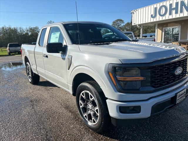 new 2024 Ford F-150 car, priced at $46,722