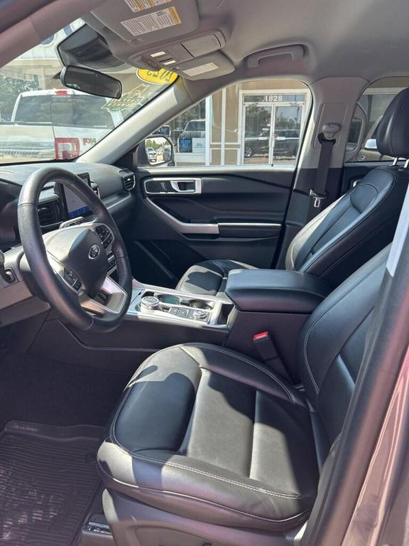 used 2023 Ford Explorer car, priced at $31,458