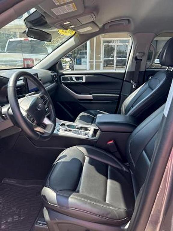 used 2023 Ford Explorer car, priced at $30,335